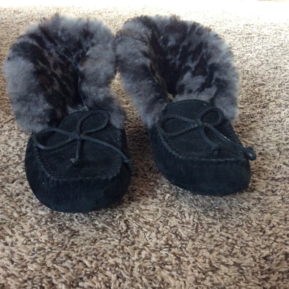 Gently Used Ugg Moccasins